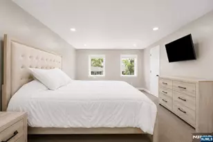 111 E Prospect St, Waldwick, NJ 07463 - Photo 11