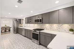 111 E Prospect St, Waldwick, NJ 07463 - Photo 9