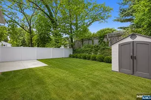 111 E Prospect St, Waldwick, NJ 07463 - Photo 25