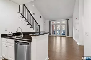 7400 River Road 442, North Bergen, NJ 07047 - Photo 5