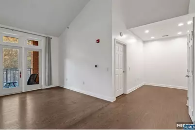 7400 River Road 442 #442, North Bergen, NJ 07047 - Photo 7