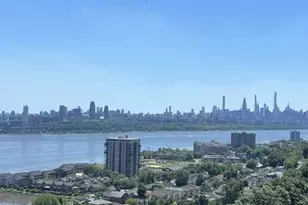 4 Horizon Road 1207, Fort Lee, NJ 07024 - Photo 9