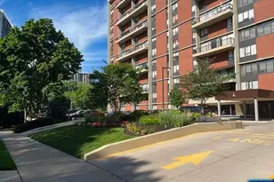 4 Horizon Road 1207, Fort Lee, NJ 07024 - Photo 27
