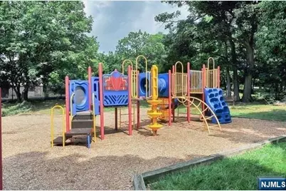 4 Horizon Road 1207 #1207, Fort Lee, NJ 07024 - Photo 29