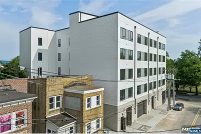 448 - 452 Orange Avenue 402 #402, Newark, NJ 07103 - Photo 17