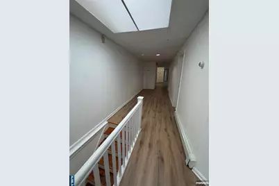 329 Broad Avenue 2Fl #2FL, Leonia, NJ 07605 - Photo 7
