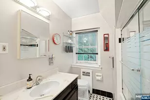 185 E Palisade Ave D11B, Englewood, NJ 07631 - Photo 13
