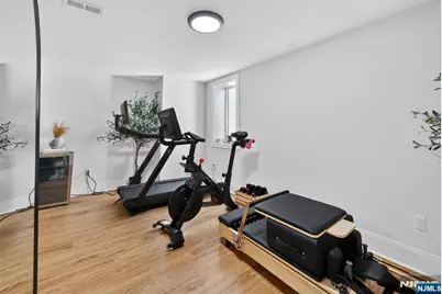 457 Lincoln Drive, Paramus, NJ 07652 - Photo 43