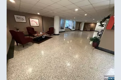 2160 Center Avenue 5M #5M, Fort Lee, NJ 07024 - Photo 11