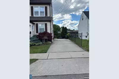 382 Riverside Avenue, Rutherford, NJ 07070 - Photo 11