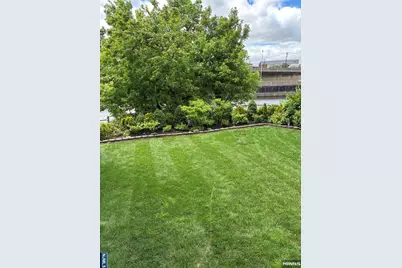 382 Riverside Avenue, Rutherford, NJ 07070 - Photo 9