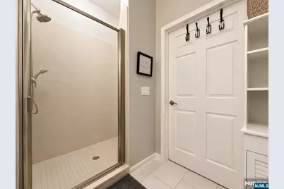 1123 Riverview Avenue 123 #123, Englewood, NJ 07631 - Photo 23