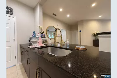 1123 Riverview Avenue 123 #123, Englewood, NJ 07631 - Photo 9