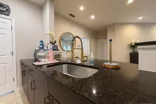 1123 Riverview Ave 123, Englewood, NJ 07631 - Photo 9