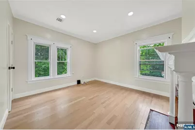 241 Summit, Hackensack, NJ 07601 - Photo 29