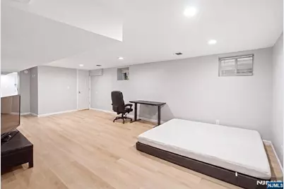 241 Summit, Hackensack, NJ 07601 - Photo 39