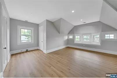 241 Summit, Hackensack, NJ 07601 - Photo 35