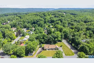 2 Baron Road, West Milford, NJ 07480 - Photo 47