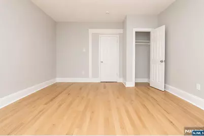 66 Isabella Avenue, Newark, NJ 07106 - Photo 9