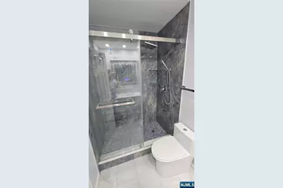 200 Winston 1006 #1006, Cliffside Park, NJ 07010 - Photo 5