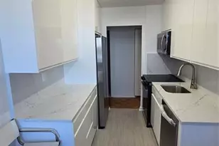 200 Winston 1006, Cliffside Park, NJ 07010 - Photo 3