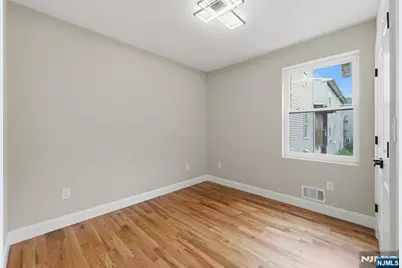 432 10th Street, Newark, NJ 07103 - Photo 9