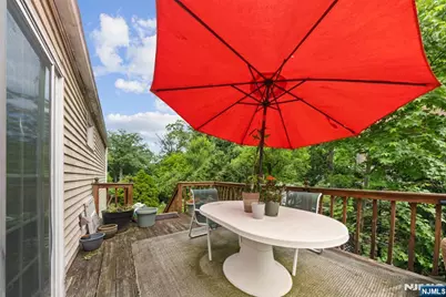132 Spring Street, Leonia, NJ 07605 - Photo 11