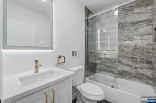 438 10th St, Newark, NJ 07103 - Photo 19