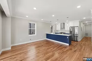 438 10th St, Newark, NJ 07103 - Photo 11