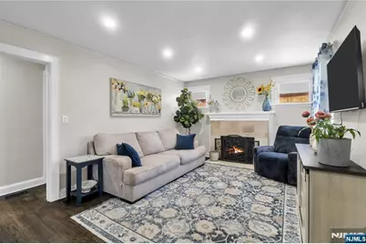 40 Merritt Avenue, Dumont, NJ 07628 - Photo 5
