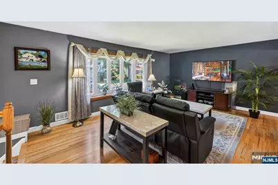 13 Gritman Court, Westwood, NJ 07675 - Photo 7