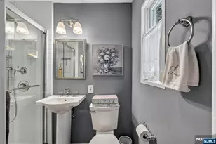 13 Gritman Ct, Westwood, NJ 07675 - Photo 19