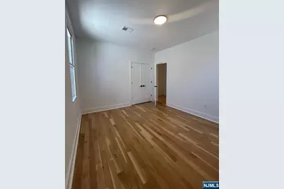 749 Florence Place 2 #2, Cliffside Park, NJ 07010 - Photo 19