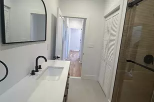 749 Florence Pl 2, Cliffside Park, NJ 07010 - Photo 11