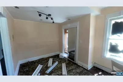 318-320 Cortlandt Street, Belleville, NJ 07109 - Photo 9