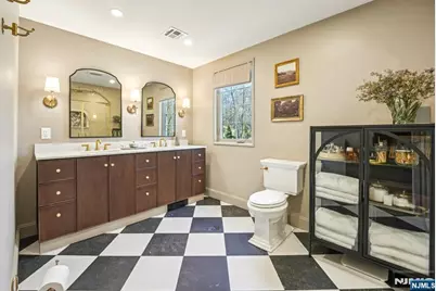 217 Osage Lane, Franklin Lakes, NJ 07417 - Photo 33