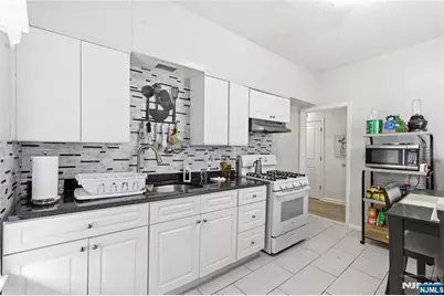411 15th Avenue, Paterson, NJ 07504 - Photo 5