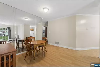 1116 Hyde Park Court, Mahwah, NJ 07430 - Photo 9