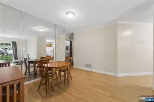 1116 Hyde Park Ct, Mahwah, NJ 07430 - Photo 9
