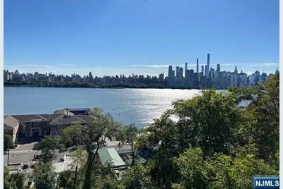 7420 Boulevard E #2C, North Bergen, NJ 07047 - Photo 11