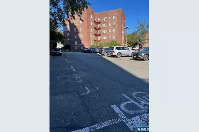 7420 Boulevard E #2C, North Bergen, NJ 07047 - Photo 9