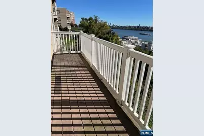 7420 Boulevard E #2C, North Bergen, NJ 07047 - Photo 15