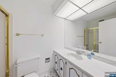 200 Winston Drive 2120 #2120, Cliffside Park, NJ 07010 - Photo 5