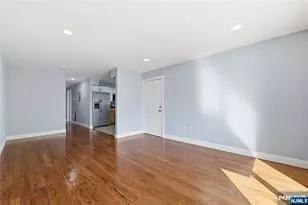 23 Edwin Pl, Newark, NJ 07112 - Photo 3