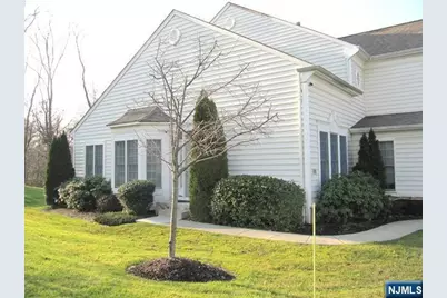85 Buckthorn, Paramus, NJ 07652 - Photo 1
