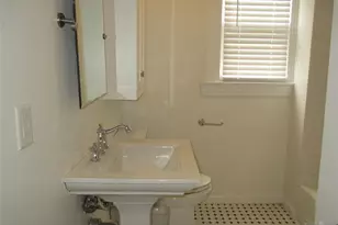 23 Highland Cross 1st Fl, Rutherford, NJ 07070 - Photo 15