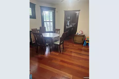 23 Highland Cross 1st Fl #1st Fl, Rutherford, NJ 07070 - Photo 5