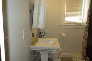 23 Highland Cross 1st Fl, Rutherford, NJ 07070 - Photo 9
