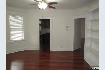23 Highland Cross 1st Fl #1st Fl, Rutherford, NJ 07070 - Photo 7