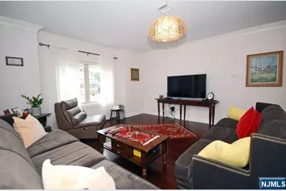 135 Paterson Avenue B #B, Lodi, NJ 07644 - Photo 3